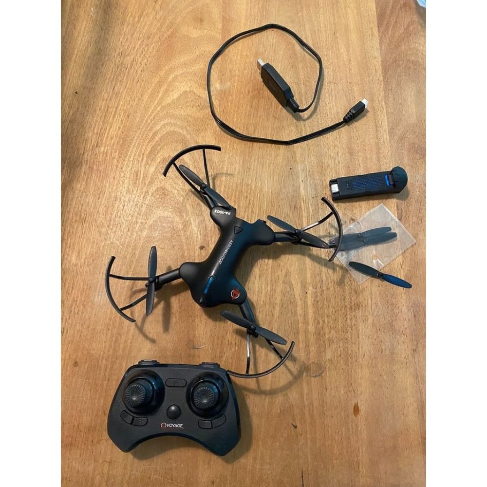 Voyage Aeronautics Pa-1003 HD Streaming Video Drone - Black